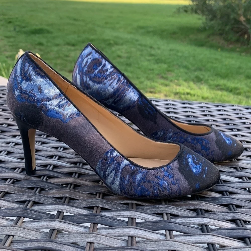 TALBOTS Mills Blue Multi Nori Pump